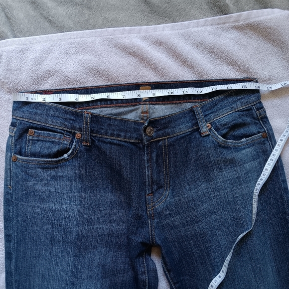 7 For All Mankind Bootcut Jeans. Size 31. - Picture 10 of 11